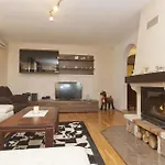 Villa Luces